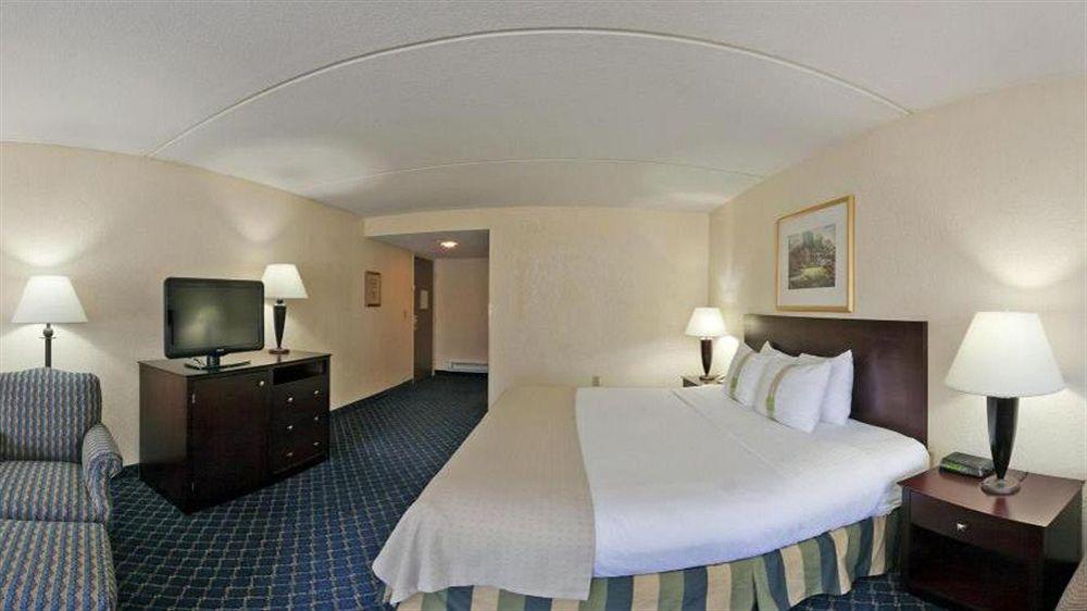 Hotel Boxboro Regency Boxborough Esterno foto