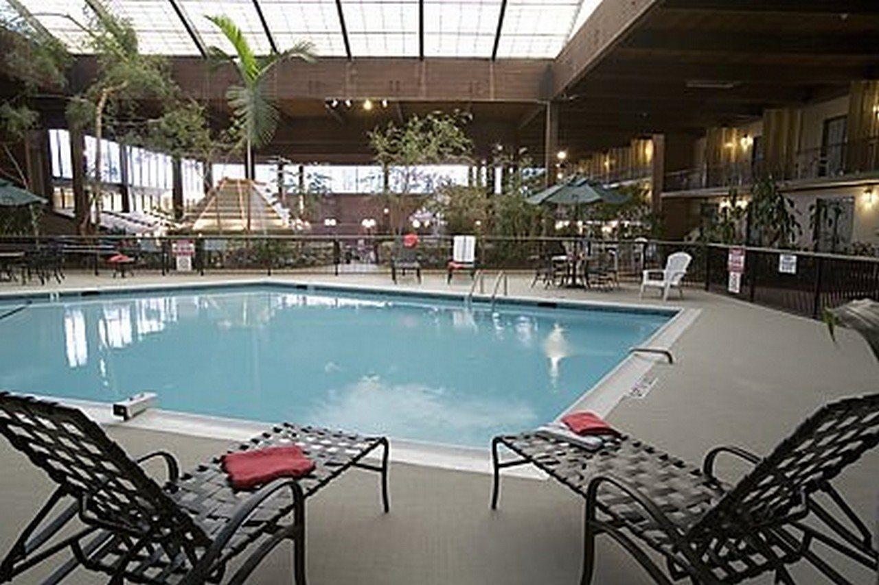 Hotel Boxboro Regency Boxborough Esterno foto