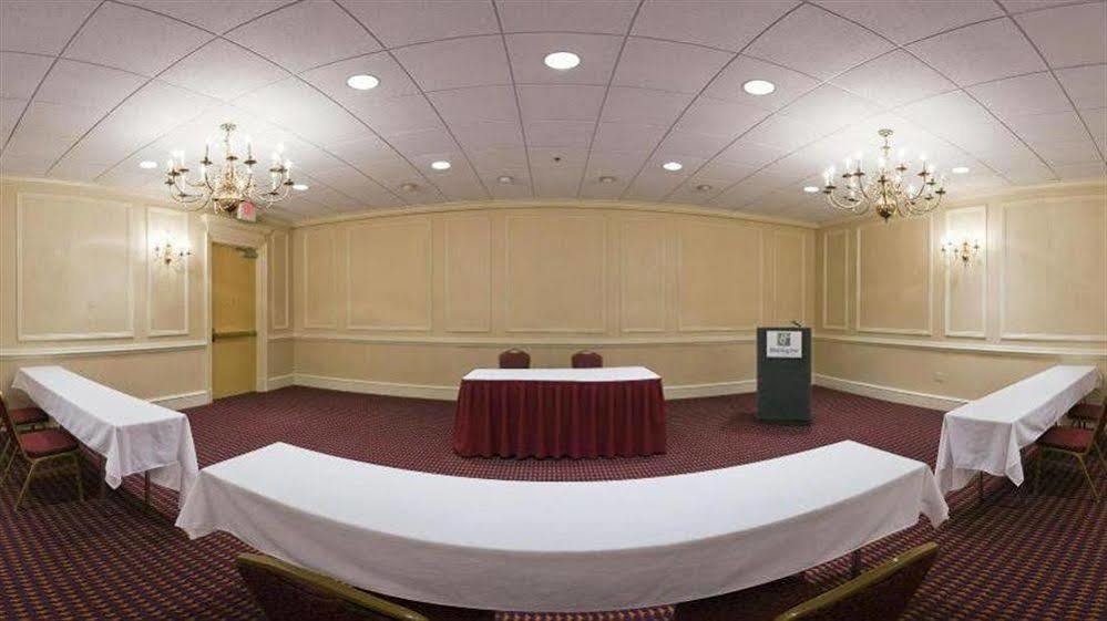 Hotel Boxboro Regency Boxborough Esterno foto
